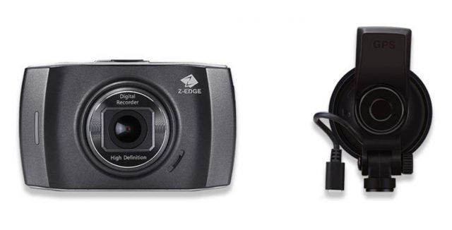 Z Edge dash cam next to the car mount